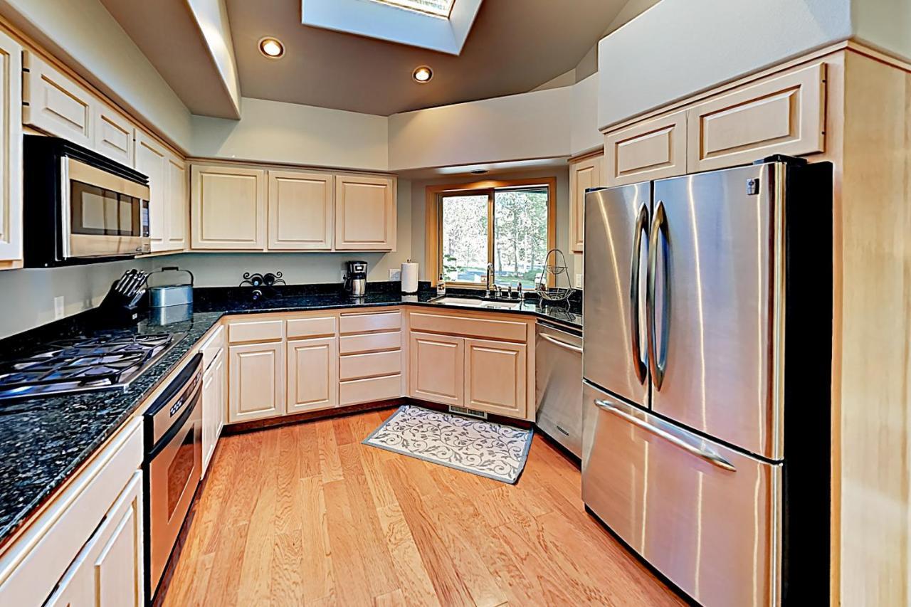 Tree Branch Cabin Sunriver Luaran gambar