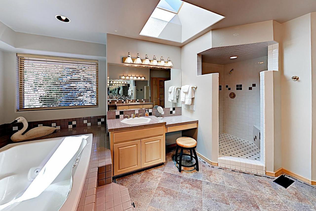 Tree Branch Cabin Sunriver Luaran gambar