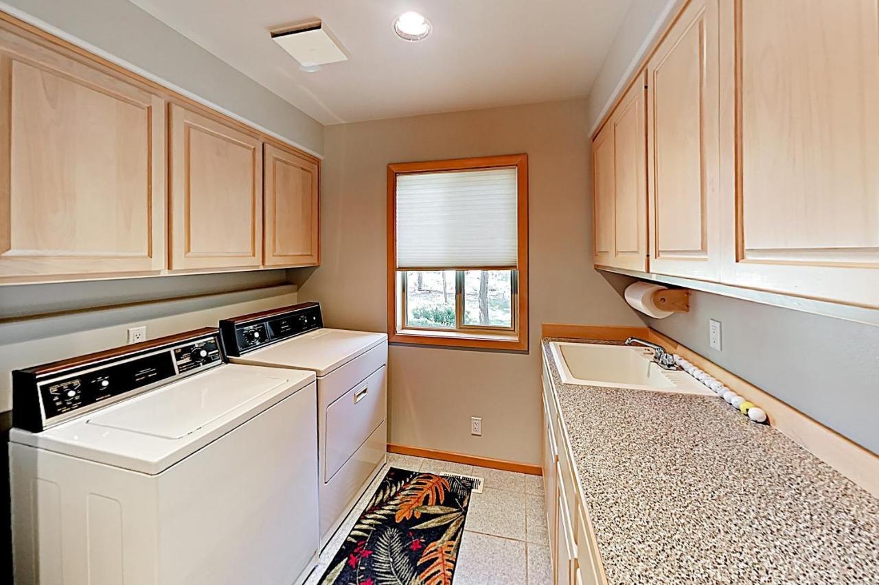 Tree Branch Cabin Sunriver Luaran gambar